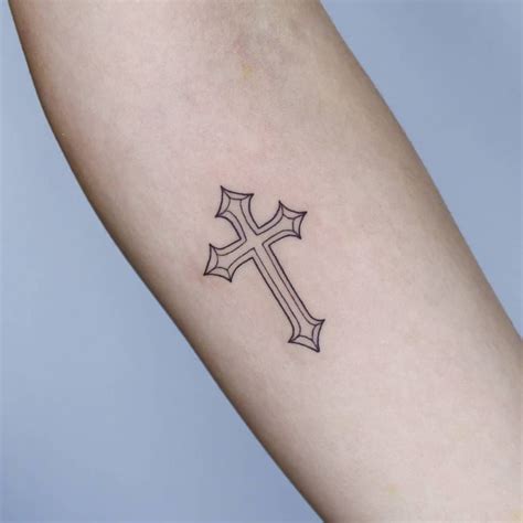 20 Most Popular Small Cross Tattoos Artofit 20 Most Popular Small Cross Tattoos Artofit