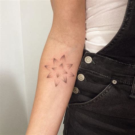 20 Star Tattoos Tattoofanblog 20 Star Tattoos Tattoofanblog