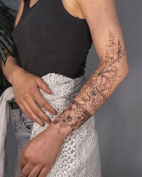 25 Cool Sleeve Tattoos Design Ideas For Women Tattoos For Women Half