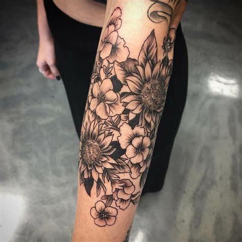 30 Female Flower Sleeve Tattoo Ideas That Will Blow Your Mind