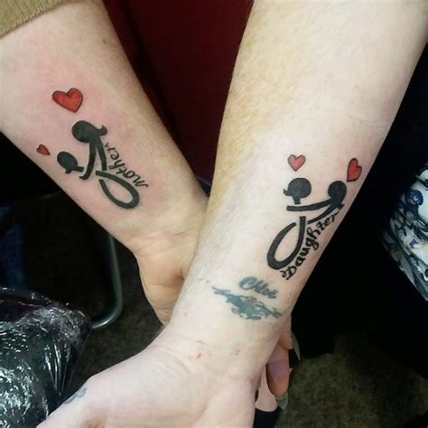 40 Amazing Mother Daughter Tattoos Ideas To Show Your Lovely Bonding 40 Amazing Mother Daughter Tattoos Ideas To Show Your Lovely Bonding