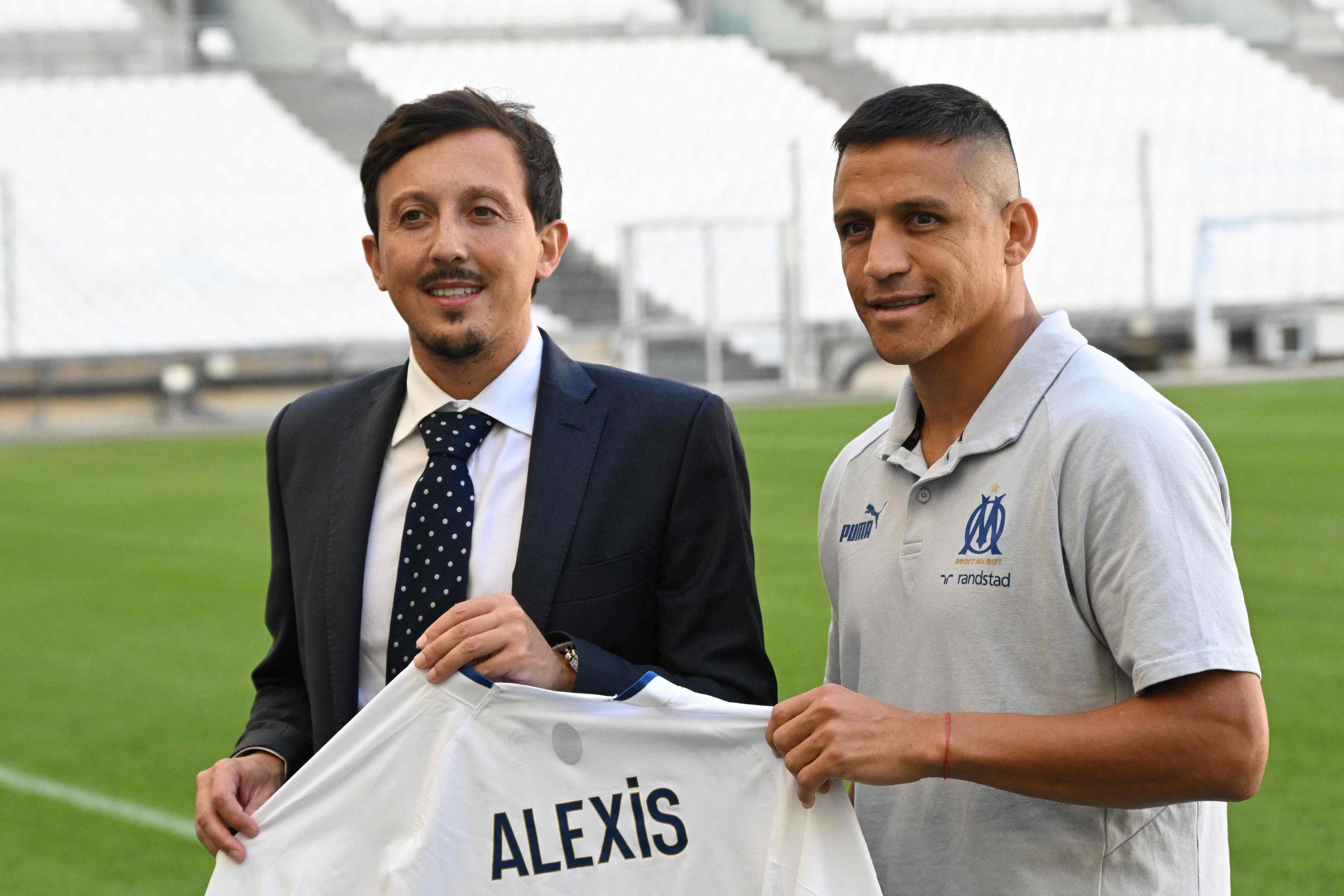 Alexis Sanchez Completes Marseille Move After Leaving Inter Milan Daily Sabah