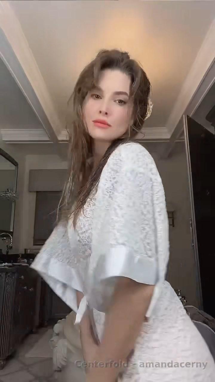 The Amanda Cerny OnlyFans Guide: 5 Tips