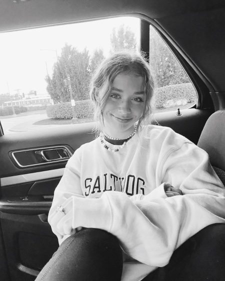 Emmi Sellers Age Style And Verstality Top Celebrities