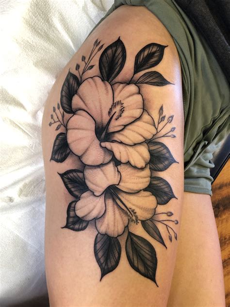 Flower Tattoo Designs For Thigh Tattoo Style Trends Flower Tattoo Designs For Thigh Tattoo Style Trends