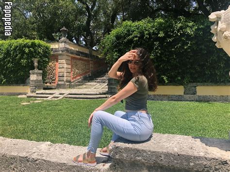 Gali Golan's Unveiled Beauty: An Intimate Portrait