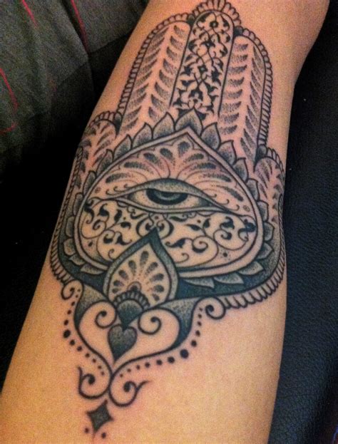 Hamsa Tattoos Designs Ideas And Meaning Tattoos For You Hamsa Tattoos Designs Ideas And Meaning Tattoos For You