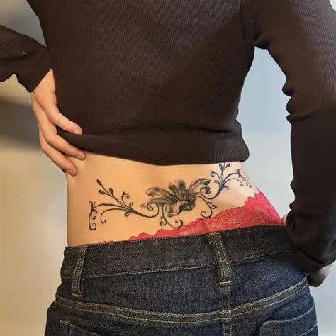 Sexy Tattoos For Women On Lower Back